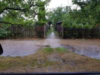 Hochwasser nach Starkregen in der Schrebergartenanlage